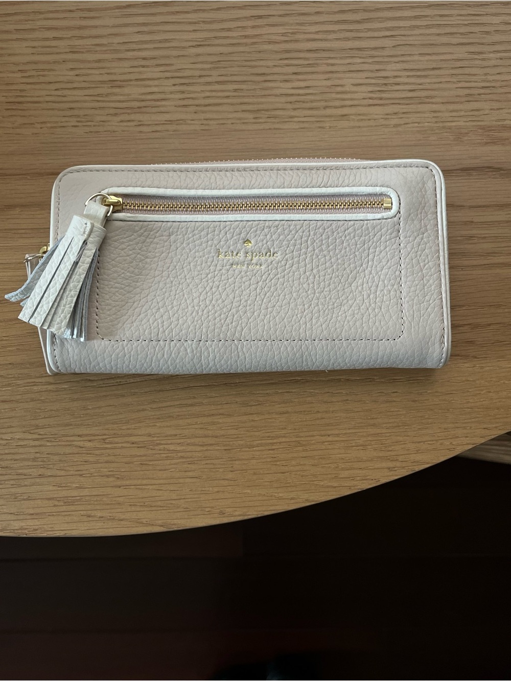 Kate Spade Cream Leather Tassel Zip Wallet
